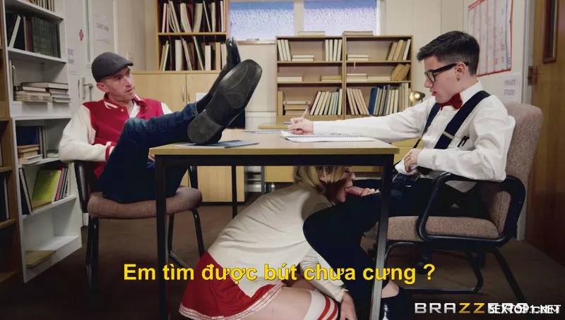 địt con ghệ tên đầu gấu ở trường vietsub